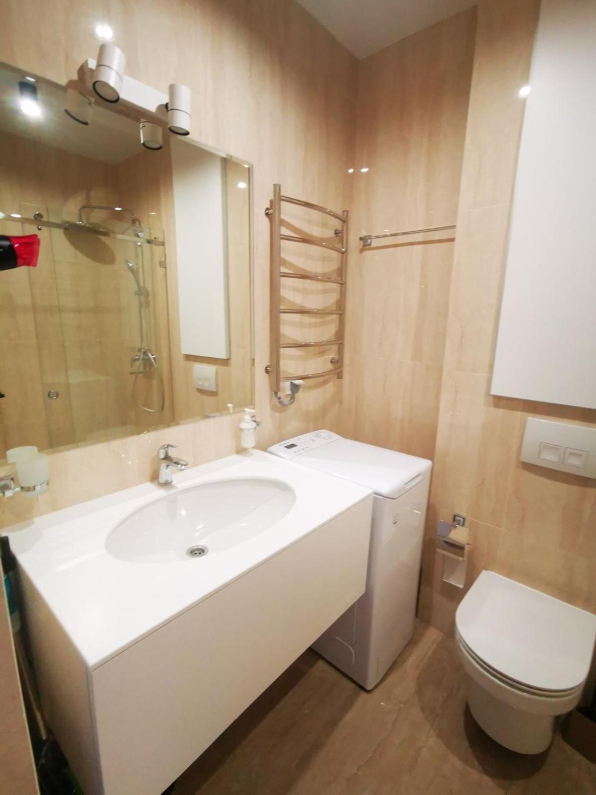 Viktory 5 B, Apartments Kiev Exterior foto